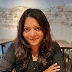 Rina Vetrivel